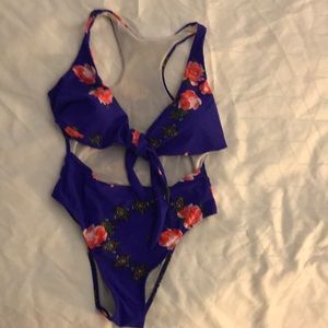 One piece cut out swim suit